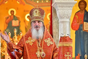 Александр Куниловский награжден медалью за помощь в строительстве храма
